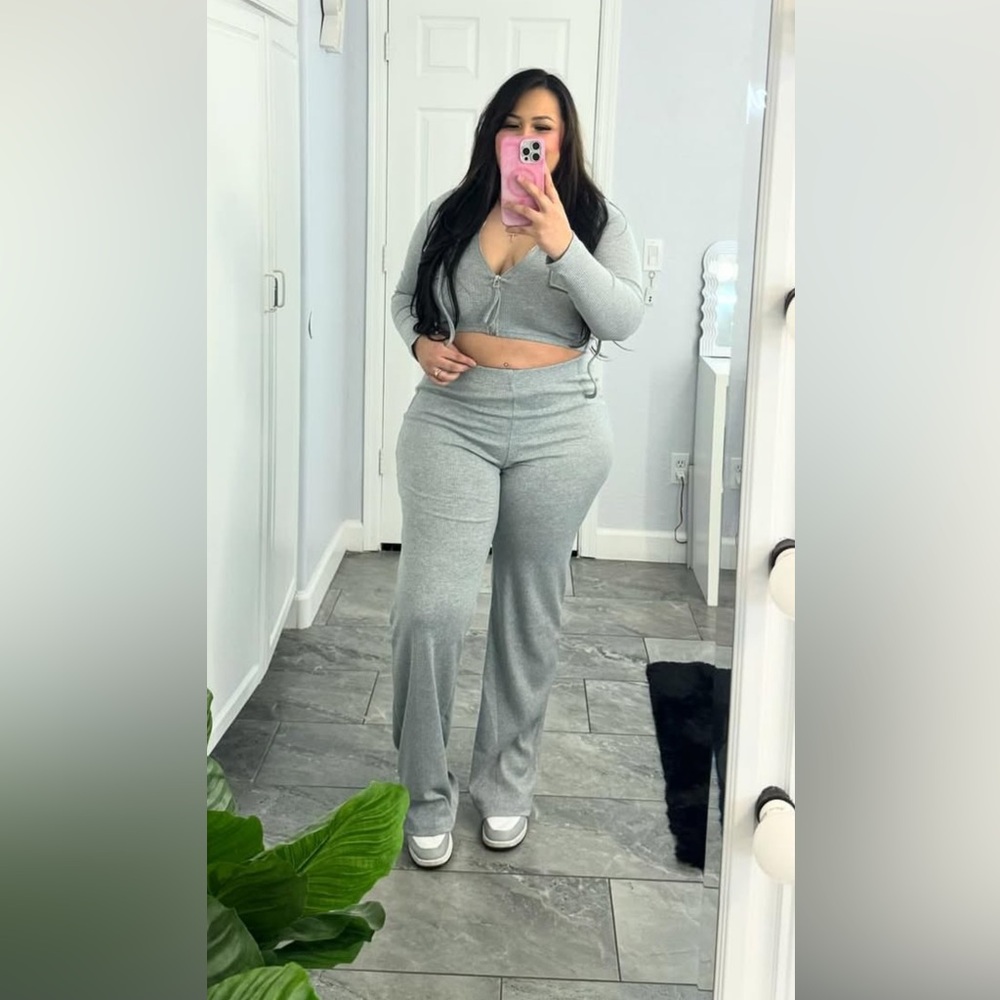 Gray Women's Pants & Jumpsuit Set